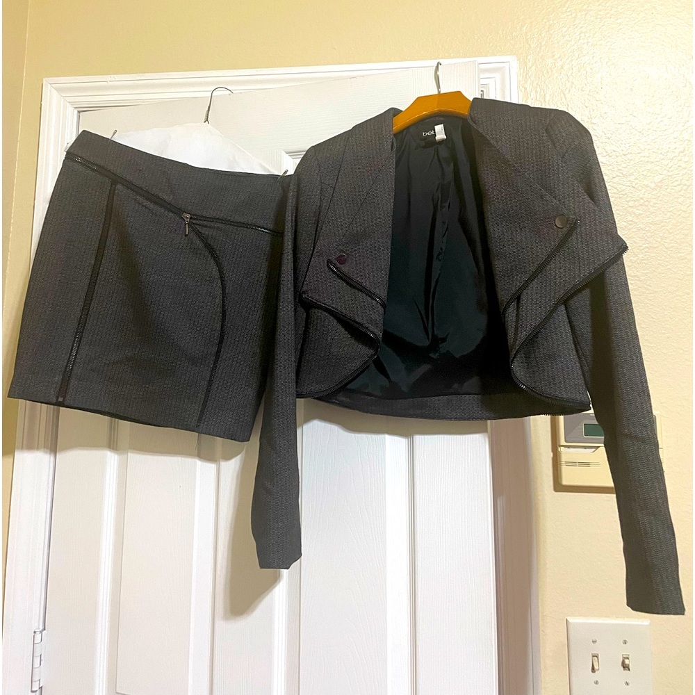 BEBE Preowned 2 piece set Blazer jacket & Skirt Dark Grey Black zippers